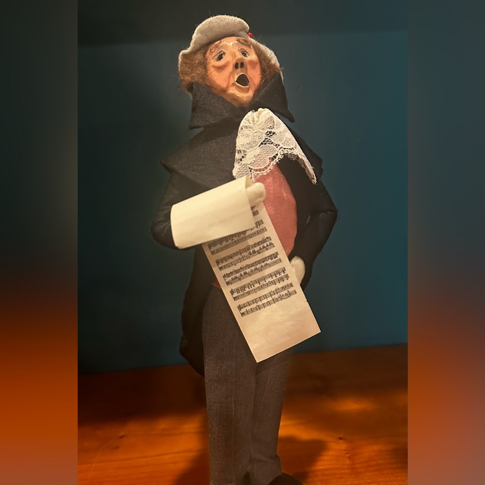 RARE -Vintage 1989 Byers' Choice Caroler -Victorian Man w/ Music Sheet -Like New